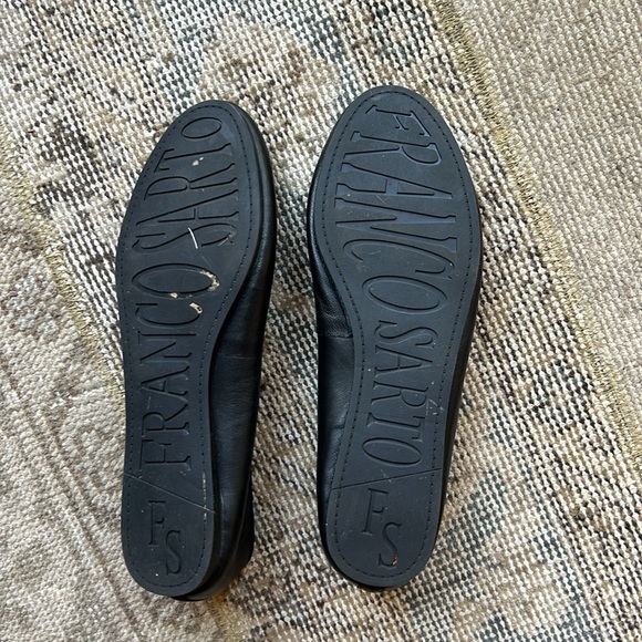 Franco Sarto ballet flats 7.5 black leather - Picture 2 of 4